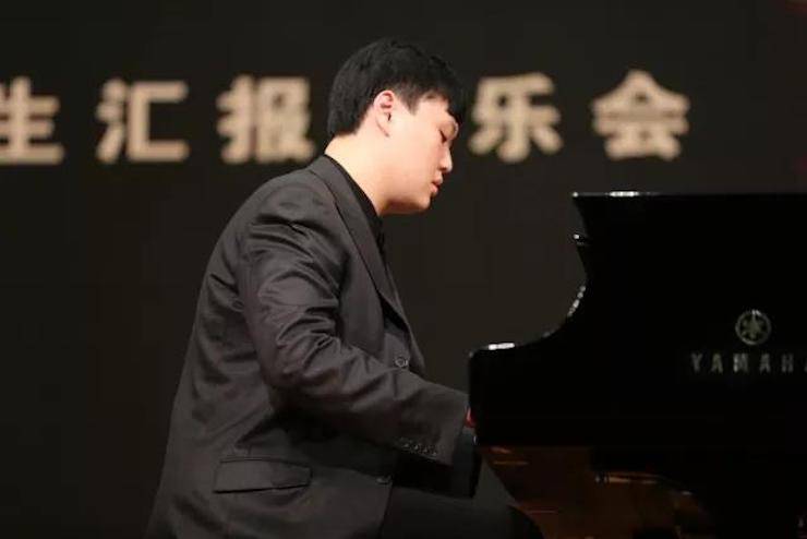 奏响青春旋律，添彩艺术人生|2017凯发k8亚洲音乐奖学金综合师范类院系全国汇报音乐会（第一。┰猜淠