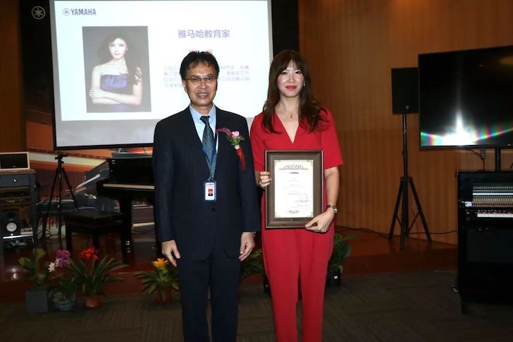 凯发k8携手中国多位教育家，共同谱写中国艺术教育发展新乐章|热烈：2018凯发k8教育家授聘仪式成功举办！
