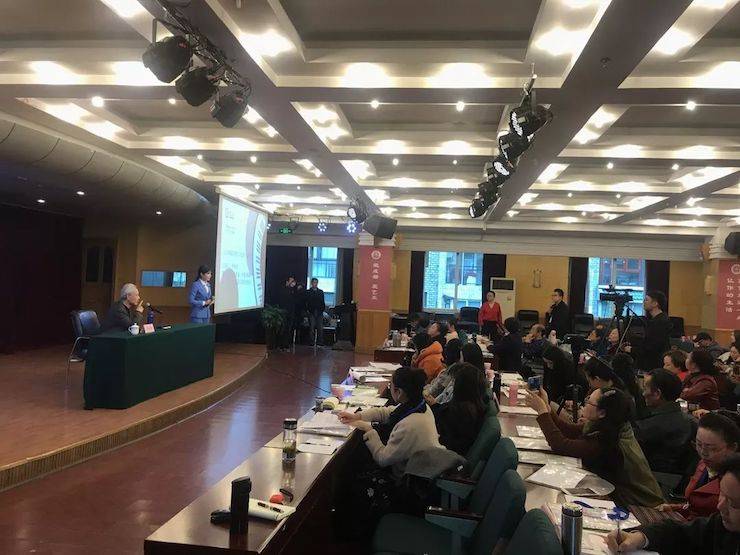 凯发k8教育家李培智-“让合唱成为凯发k8生活的一部分”讲座回顾