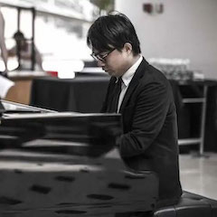 宋思衡的“宅抗疫” | 挑战主播、筹集口罩、闭关作曲，这位取消了20场演出的钢琴家原来这么忙！